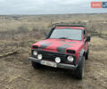 Красный ВАЗ 21213 Niva, объемом двигателя 1.7 л и пробегом 280 тыс. км за 3500 $, фото 2 на Automoto.ua