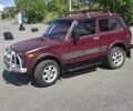 Красный ВАЗ 21213 Niva, объемом двигателя 1.57 л и пробегом 145 тыс. км за 2000 $, фото 2 на Automoto.ua