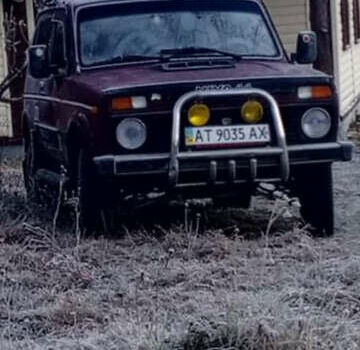 Червоний ВАЗ 21213 Niva, об'ємом двигуна 1.7 л та пробігом 145 тис. км за 2100 $, фото 4 на Automoto.ua