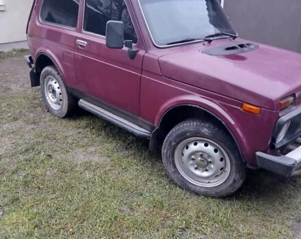 Червоний ВАЗ 21213 Niva, об'ємом двигуна 1.69 л та пробігом 140 тис. км за 2550 $, фото 5 на Automoto.ua