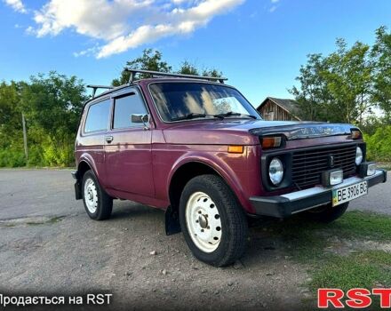 Красный ВАЗ 21213 Niva, объемом двигателя 1.7 л и пробегом 143 тыс. км за 3200 $, фото 6 на Automoto.ua
