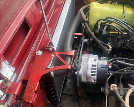 Красный ВАЗ 21213 Niva, объемом двигателя 1.7 л и пробегом 280 тыс. км за 3500 $, фото 4 на Automoto.ua