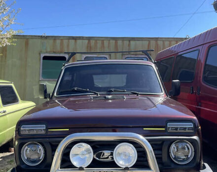 Красный ВАЗ 21213 Niva, объемом двигателя 1.69 л и пробегом 69 тыс. км за 5300 $, фото 4 на Automoto.ua