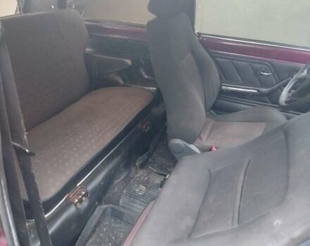 Червоний ВАЗ 21213 Niva, об'ємом двигуна 1.69 л та пробігом 140 тис. км за 2550 $, фото 1 на Automoto.ua