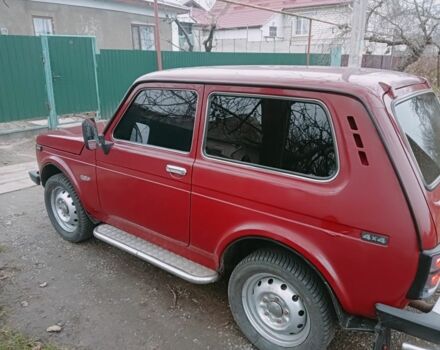 Красный ВАЗ 21213 Niva, объемом двигателя 1.7 л и пробегом 70 тыс. км за 3000 $, фото 4 на Automoto.ua
