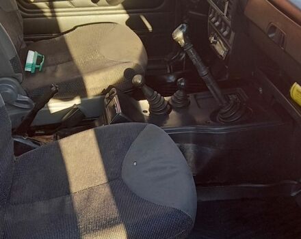 Красный ВАЗ 21213 Niva, объемом двигателя 1.7 л и пробегом 140 тыс. км за 2700 $, фото 7 на Automoto.ua