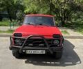 Красный ВАЗ 21213 Niva, объемом двигателя 1.7 л и пробегом 130 тыс. км за 4500 $, фото 1 на Automoto.ua
