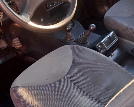 Красный ВАЗ 21213 Niva, объемом двигателя 1.7 л и пробегом 140 тыс. км за 2700 $, фото 5 на Automoto.ua