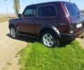 Красный ВАЗ 21213 Niva, объемом двигателя 1.7 л и пробегом 200 тыс. км за 4300 $, фото 3 на Automoto.ua