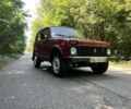 Красный ВАЗ 21213 Niva, объемом двигателя 1.7 л и пробегом 108 тыс. км за 2550 $, фото 2 на Automoto.ua