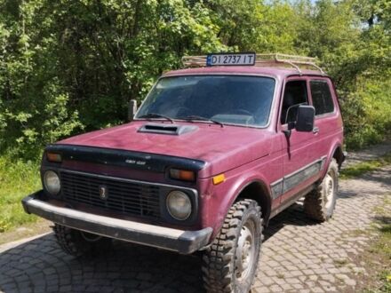 ВАЗ 21213 Niva 2002 в Ужгороде на Automoto.ua Красный ВАЗ 21213 Niva, объемом двигателя 1.7 л и пробегом 100 тыс. км за 2800 $, фото 1 на Automoto.ua