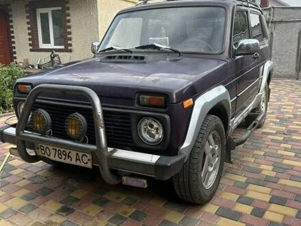 ВАЗ 21213 Niva 2002 у Тернополі на Automoto.ua Червоний ВАЗ 21213 Niva, об'ємом двигуна 1.7 л та пробігом 119 тис. км за 2800 $, фото 1 на Automoto.ua