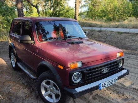 Красный ВАЗ 21213 Niva, объемом двигателя 1.7 л и пробегом 145 тыс. км за 3200 $, фото 1 на Automoto.ua