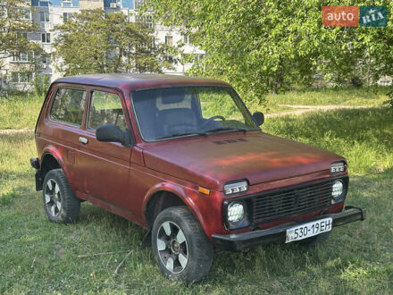 ВАЗ 21213 Niva 2004 у Дніпро (Дніпропетровську) на Automoto.ua Червоний ВАЗ 21213 Niva, об'ємом двигуна 1.7 л та пробігом 200 тис. км за 1800 $, фото 1 на Automoto.ua