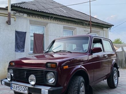 Червоний ВАЗ 21213 Niva, об'ємом двигуна 1.7 л та пробігом 69 тис. км за 3500 $, фото 1 на Automoto.ua