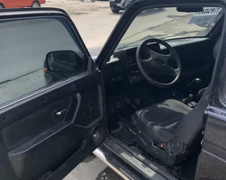 ВАЗ 21213 Niva, объемом двигателя 1.69 л и пробегом 150 тыс. км за 3200 $, фото 5 на Automoto.ua
