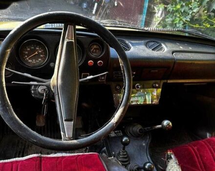Желтый ВАЗ 21213 Niva, объемом двигателя 1.6 л и пробегом 118 тыс. км за 2500 $, фото 9 на Automoto.ua