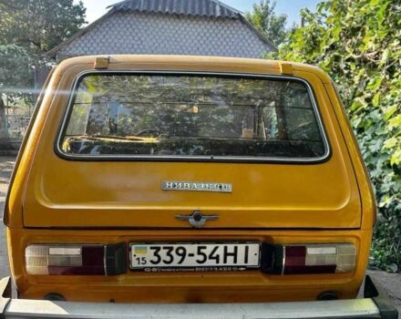 Желтый ВАЗ 21213 Niva, объемом двигателя 1.6 л и пробегом 118 тыс. км за 2500 $, фото 2 на Automoto.ua