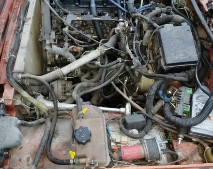 Жовтий ВАЗ 21213 Niva, об'ємом двигуна 2 л та пробігом 123 тис. км за 1500 $, фото 6 на Automoto.ua