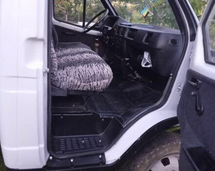 Сірий ВАЗ 21213 Niva, об'ємом двигуна 2.4 л та пробігом 255 тис. км за 1700 $, фото 7 на Automoto.ua