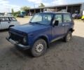 Синий ВАЗ 21213 Niva, объемом двигателя 1.7 л и пробегом 100 тыс. км за 972 $, фото 4 на Automoto.ua