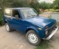 Синий ВАЗ 21213 Niva, объемом двигателя 1.6 л и пробегом 290 тыс. км за 1700 $, фото 1 на Automoto.ua