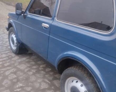 Синий ВАЗ 21213 Niva, объемом двигателя 1.7 л и пробегом 198 тыс. км за 2500 $, фото 4 на Automoto.ua