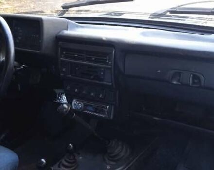 Синий ВАЗ 21213 Niva, объемом двигателя 1.7 л и пробегом 63 тыс. км за 3400 $, фото 2 на Automoto.ua