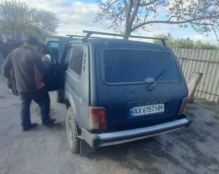 Синий ВАЗ 21213 Niva, объемом двигателя 1.69 л и пробегом 179 тыс. км за 2100 $, фото 6 на Automoto.ua
