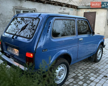 Синий ВАЗ 21213 Niva, объемом двигателя 1.7 л и пробегом 228 тыс. км за 3450 $, фото 2 на Automoto.ua