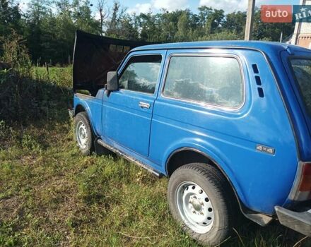 Синий ВАЗ 21213 Niva, объемом двигателя 1.69 л и пробегом 150 тыс. км за 100 $, фото 7 на Automoto.ua