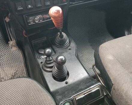 Синий ВАЗ 21213 Niva, объемом двигателя 1.7 л и пробегом 173 тыс. км за 3300 $, фото 10 на Automoto.ua