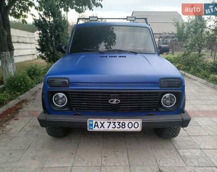 Синий ВАЗ 21213 Niva, объемом двигателя 1.7 л и пробегом 105 тыс. км за 3800 $, фото 4 на Automoto.ua