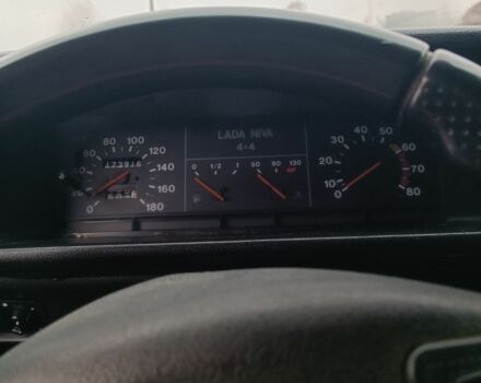 Синий ВАЗ 21213 Niva, объемом двигателя 1.7 л и пробегом 173 тыс. км за 3300 $, фото 13 на Automoto.ua