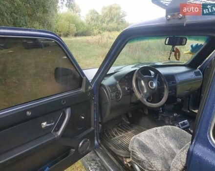 Синій ВАЗ 21213 Niva, об'ємом двигуна 1.9 л та пробігом 329 тис. км за 4700 $, фото 7 на Automoto.ua