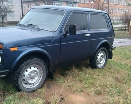 Синій ВАЗ 21213 Niva, об'ємом двигуна 1.7 л та пробігом 200 тис. км за 2999 $, фото 2 на Automoto.ua
