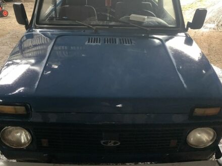 Синий ВАЗ 21213 Niva, объемом двигателя 1.7 л и пробегом 250 тыс. км за 1600 $, фото 1 на Automoto.ua