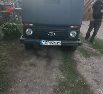 Синий ВАЗ 21213 Niva, объемом двигателя 1.69 л и пробегом 179 тыс. км за 2100 $, фото 1 на Automoto.ua