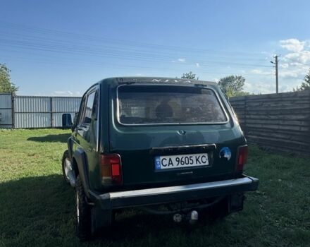 Зеленый ВАЗ 21213 Niva, объемом двигателя 1.7 л и пробегом 200 тыс. км за 2500 $, фото 2 на Automoto.ua