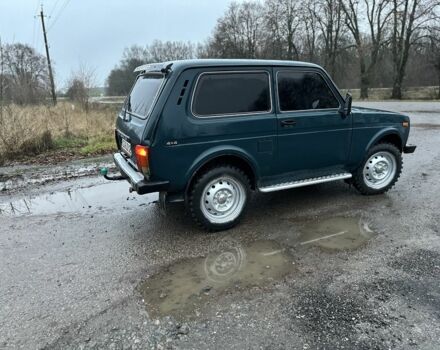 Зелений ВАЗ 21213 Niva, об'ємом двигуна 1.6 л та пробігом 200 тис. км за 2100 $, фото 2 на Automoto.ua