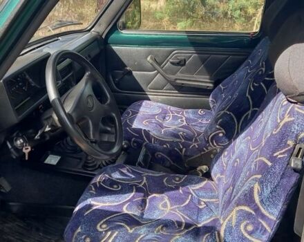 Зеленый ВАЗ 21213 Niva, объемом двигателя 2 л и пробегом 117 тыс. км за 4000 $, фото 5 на Automoto.ua