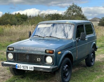 Зеленый ВАЗ 21213 Niva, объемом двигателя 1.7 л и пробегом 200 тыс. км за 1799 $, фото 5 на Automoto.ua