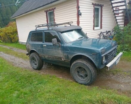 Зелений ВАЗ 21213 Niva, об'ємом двигуна 1.7 л та пробігом 1 тис. км за 3200 $, фото 1 на Automoto.ua