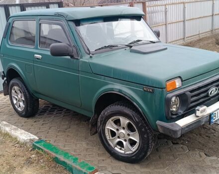 Зелений ВАЗ 21213 Niva, об'ємом двигуна 1.6 л та пробігом 10 тис. км за 3100 $, фото 4 на Automoto.ua