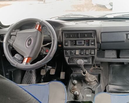 Зелений ВАЗ 21213 Niva, об'ємом двигуна 1.6 л та пробігом 10 тис. км за 3100 $, фото 5 на Automoto.ua