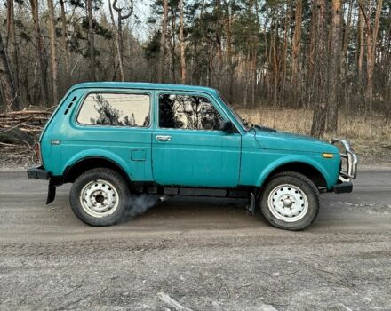 Зеленый ВАЗ 21213 Niva, объемом двигателя 1.6 л и пробегом 100 тыс. км за 2350 $, фото 1 на Automoto.ua