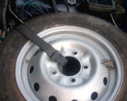 Зеленый ВАЗ 21213 Niva, объемом двигателя 0 л и пробегом 200 тыс. км за 2913 $, фото 14 на Automoto.ua