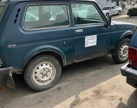 Зелений ВАЗ 21213 Niva, об'ємом двигуна 1.6 л та пробігом 457 тис. км за 2672 $, фото 7 на Automoto.ua