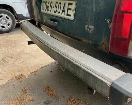 Зелений ВАЗ 21213 Niva, об'ємом двигуна 1.6 л та пробігом 457 тис. км за 2672 $, фото 9 на Automoto.ua