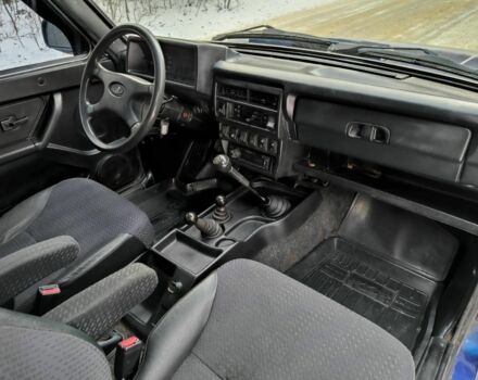 Зеленый ВАЗ 21213 Niva, объемом двигателя 1.9 л и пробегом 333 тыс. км за 3600 $, фото 11 на Automoto.ua